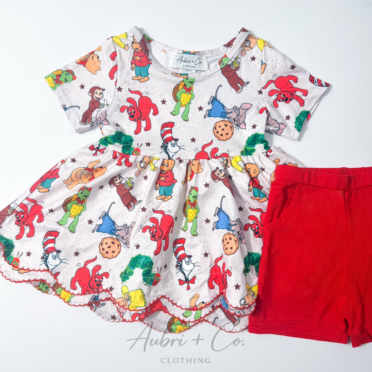 Book Friends Scallop Tunic Short Set
